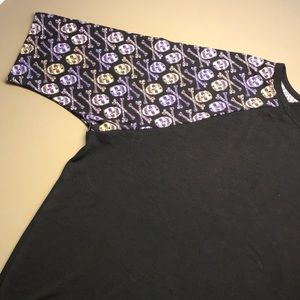 LuLaRoe Skull Irma XL